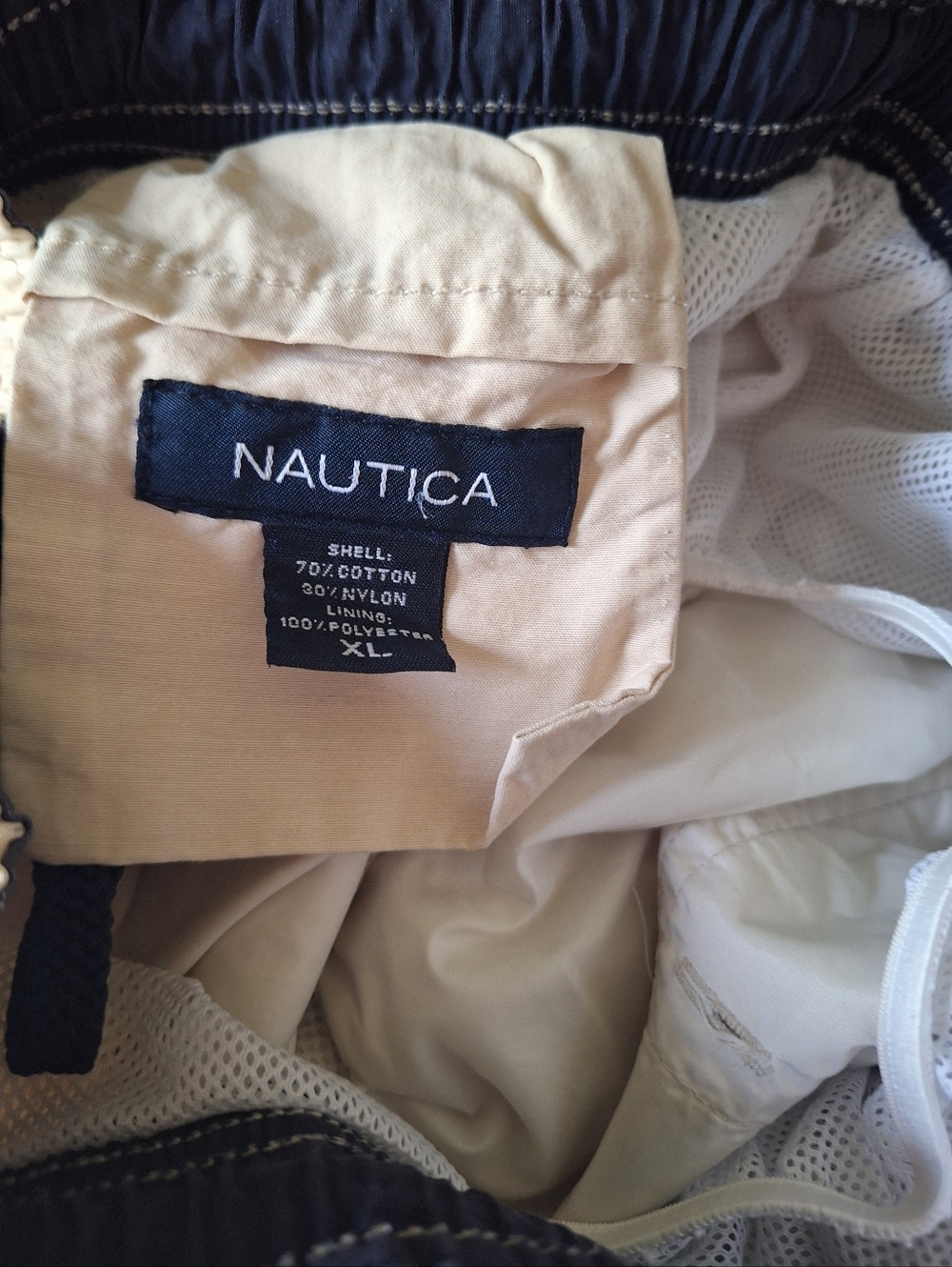 Vintage 90's Nautica Light Khaki Cargo Swim Shorts with Embroidered Marlin Sz XL - Picture 4 of 4